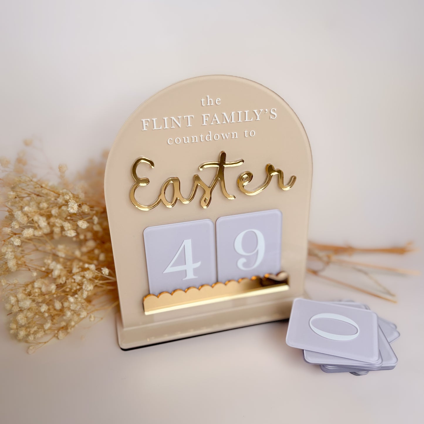 Easter Countdown Plaque with Interchangeable Numbers | Personalised | Multiple Colour & Pattern Options