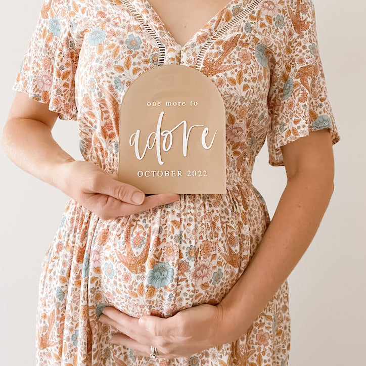 Pregnancy Announcement | ARCH OR DISC | Multiple Text Colour + Pattern Options