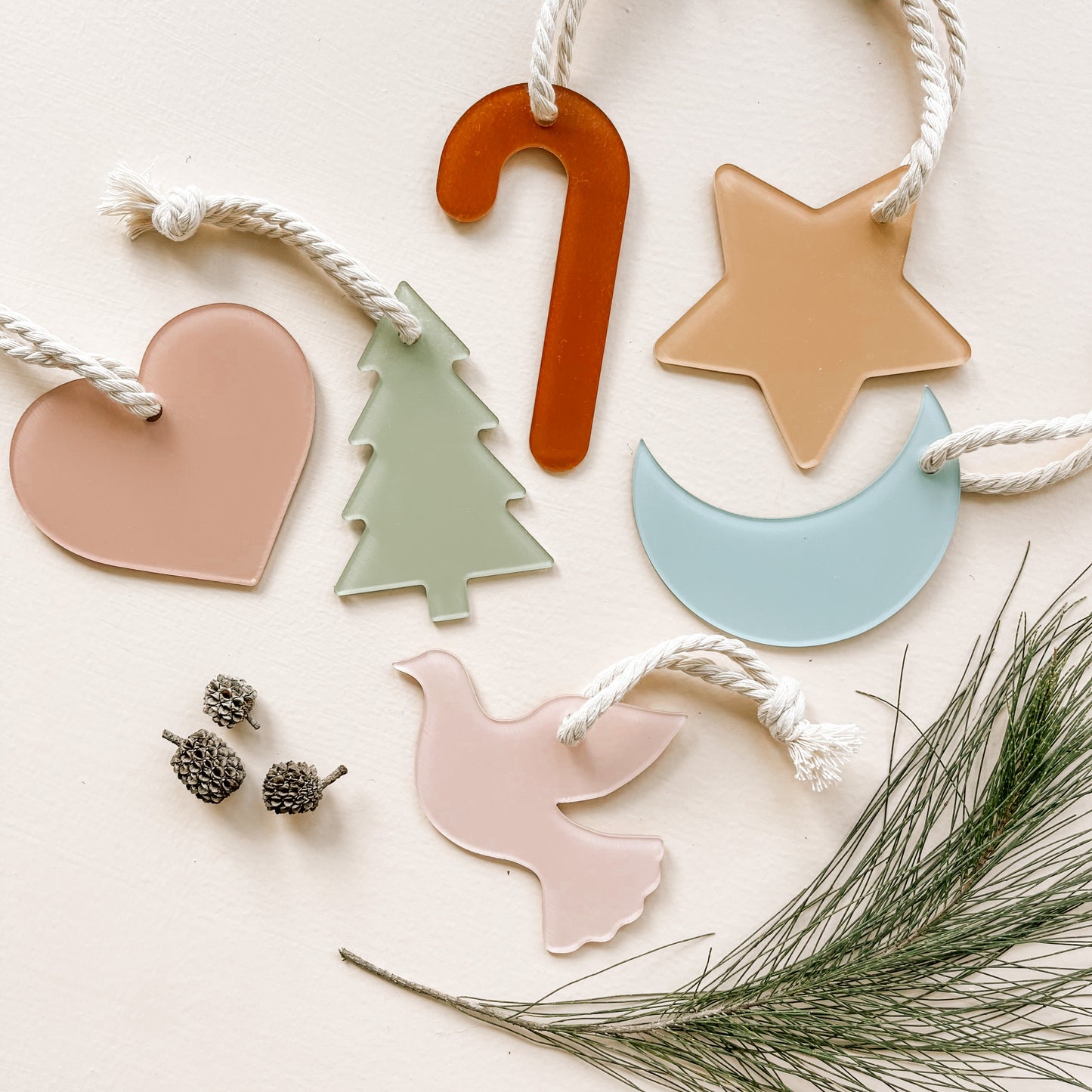 SOLID / PLAIN CHRISTMAS ORNAMENTS | Set Of 6 | Multiple Colour Options