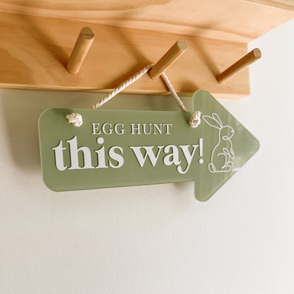 EGG HUNT THIS WAY SIGN | Multiple Colour or Pattern Choices