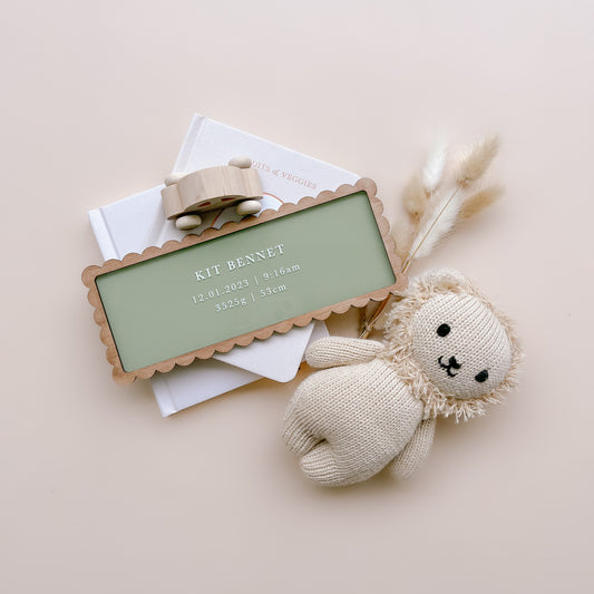 Vintage-Style Baby Birth Details Sign | Multiple Customisation Options