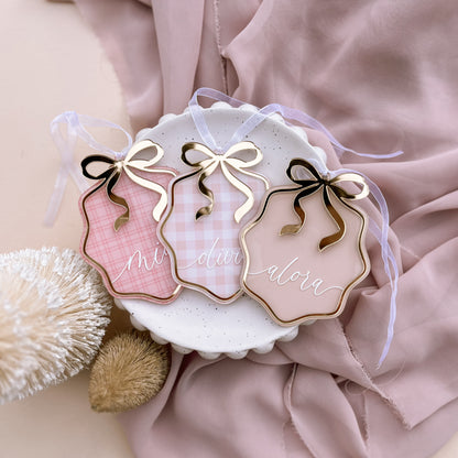 Vintage Wavy Bow Christmas Ornament | Personalised | Multiple Customisation Options