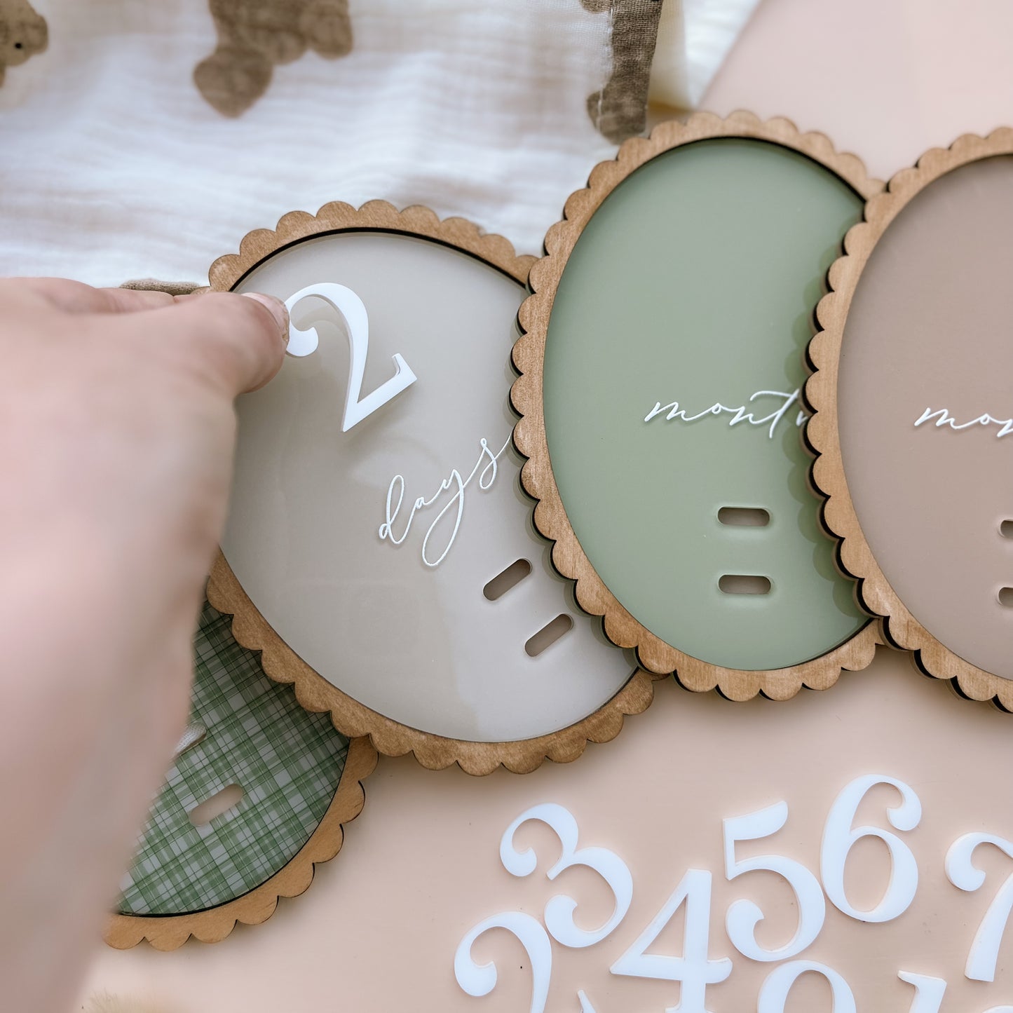 Vintage-Style Baby Milestone Set | SWAPPABLE NUMBERS | Multiple Colour & Pattern Combination Options