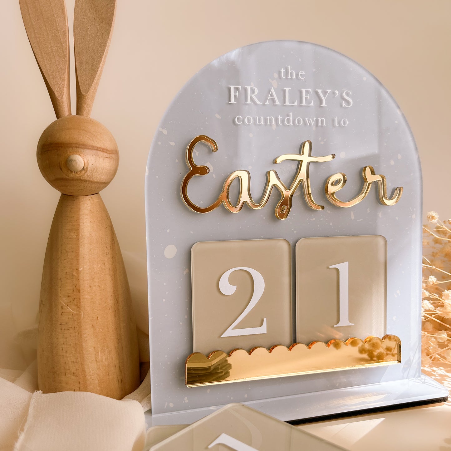 Easter Countdown Plaque with Interchangeable Numbers | Personalised | Multiple Colour & Pattern Options