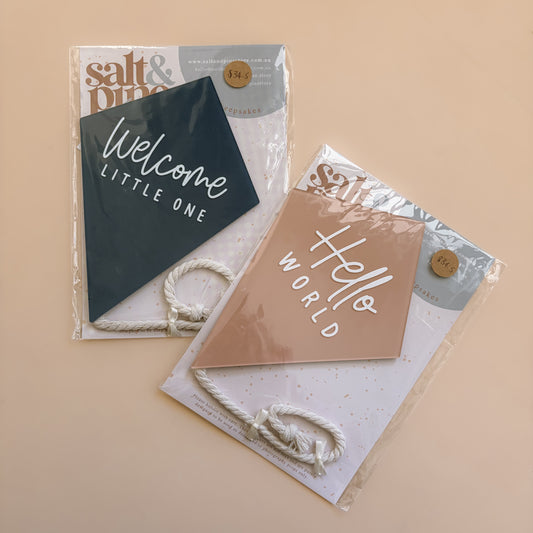 STOCK - Kite Birth Announcements