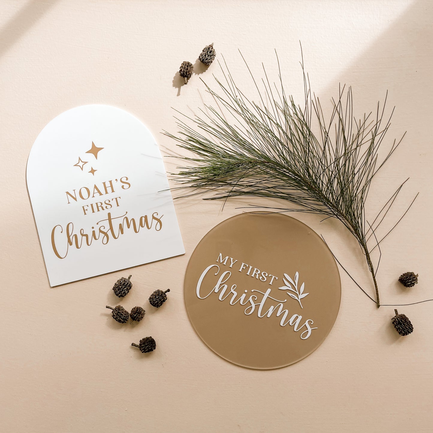 FIRST CHRISTMAS PLAQUE | Personalised | Disc or Arch | Multiple Colour Options