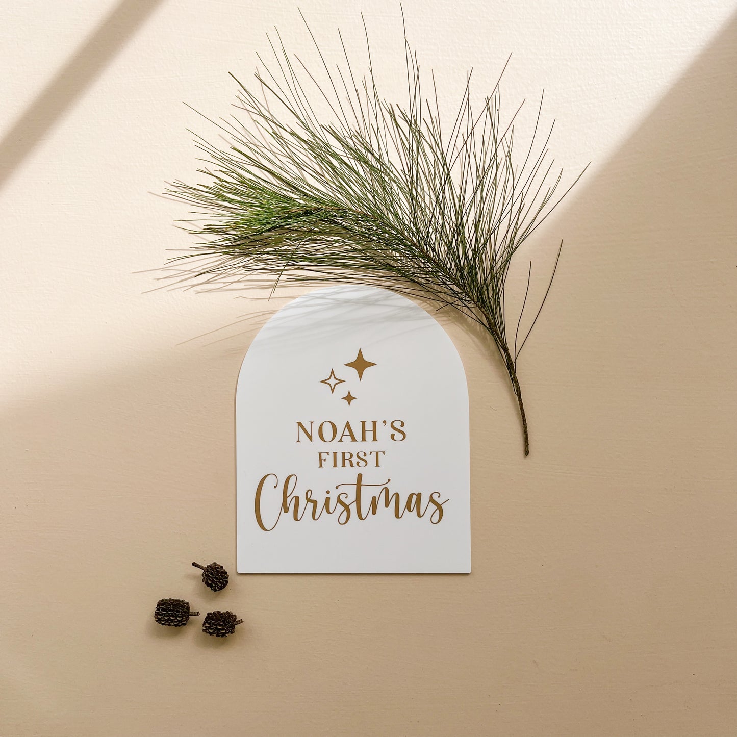 FIRST CHRISTMAS PLAQUE | Personalised | Disc or Arch | Multiple Colour Options