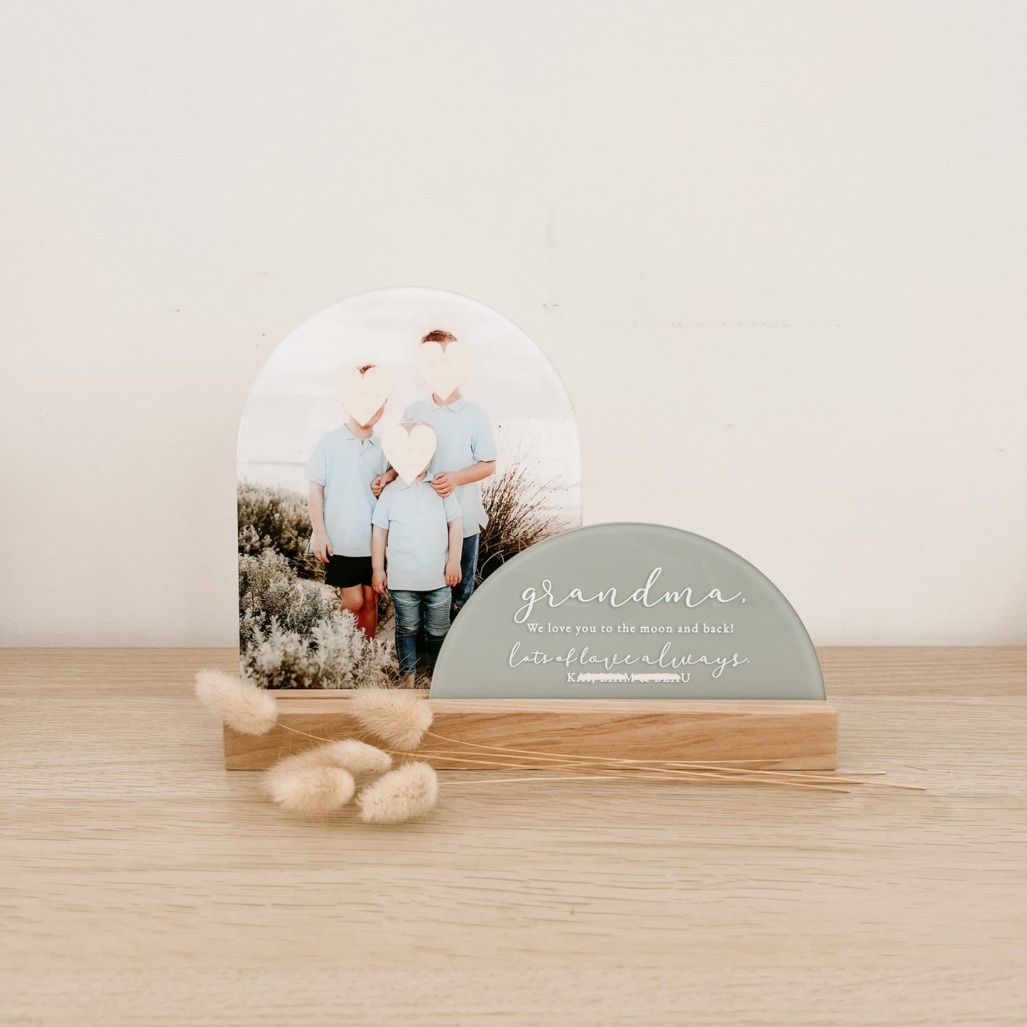 Custom Photo, Letter & Stand SET | Multiple Colour Choices